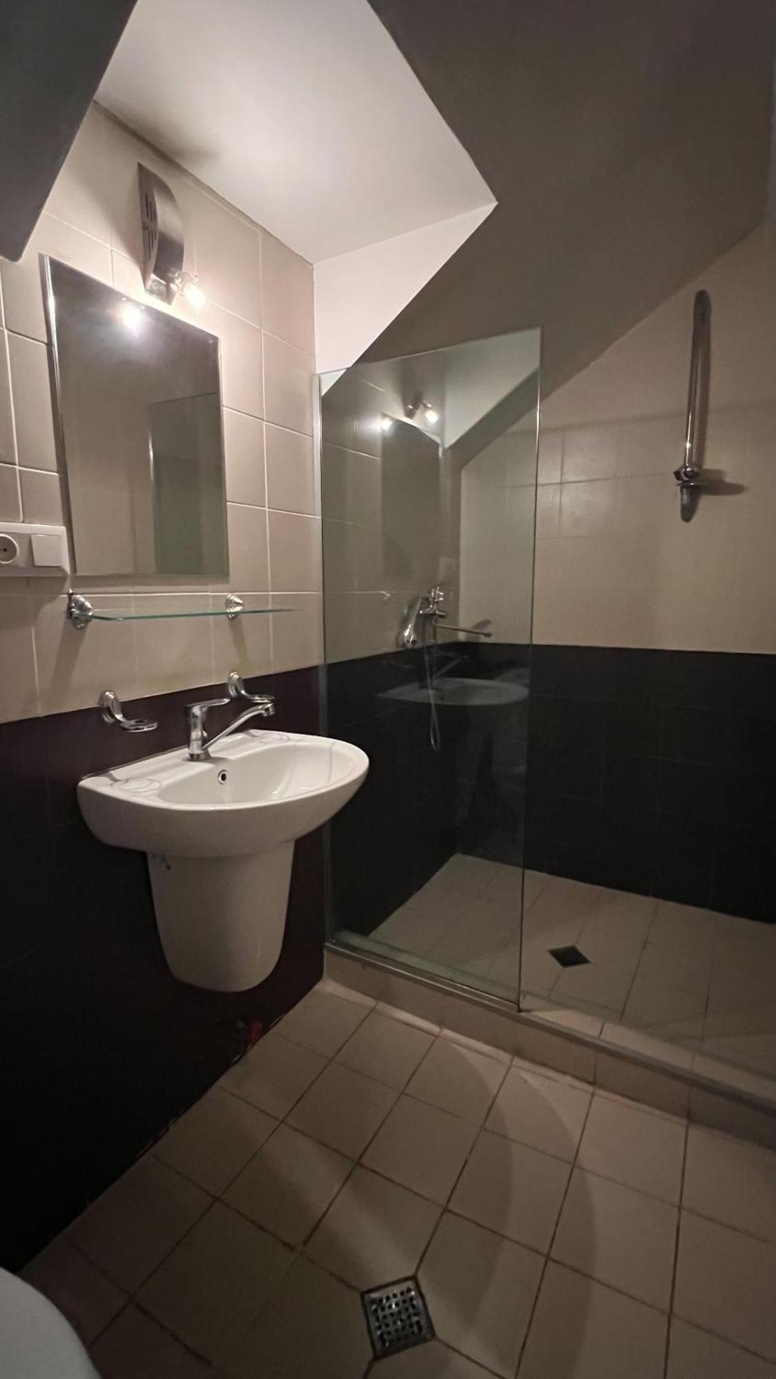 Duma Hotel تبليسي المظهر الخارجي الصورة